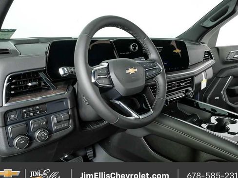 New 2026 Chevrolet Suburban Premier w/ Sun And Tow Package image 4
