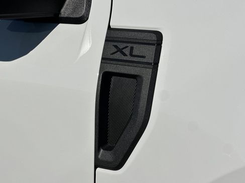 New 2026 Ford Maverick XL w/ Equipment Group 101A image 23