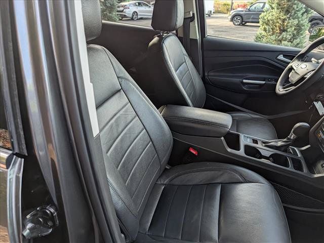 Used 2017 Ford Escape SE FWD image 11