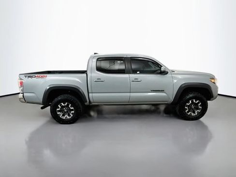 Used 2021 Toyota Tacoma TRD Off-Road AWD/4WD image 8