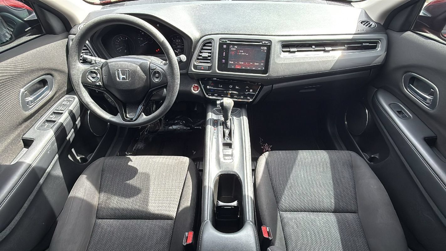 Used 2017 Honda HR-V EX image 19