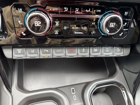 New 2026 GMC Sierra 2500 AT4X image 35