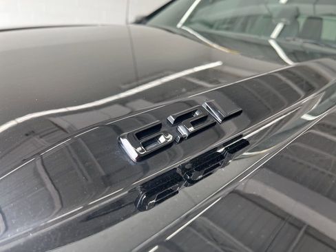 Used 2024 Chevrolet Silverado 1500 High Country w/ Midnight Edition image 10