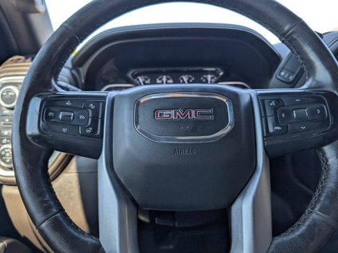 Used 2020 GMC Sierra 3500 SLT w/ Gooseneck/5TH Wheel Package AWD/4WD image 16
