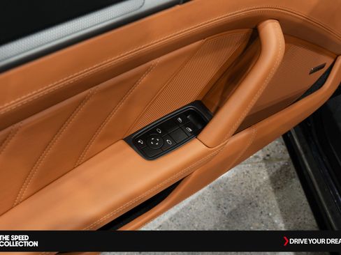 Used 2025 Porsche 911 Carrera S image 11