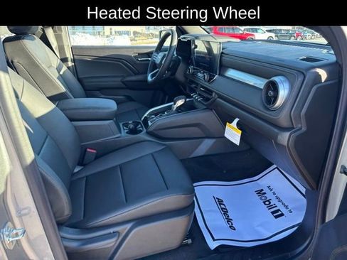 New 2026 Chevrolet Colorado LT w/ LT Convenience Package AWD/4WD image 23