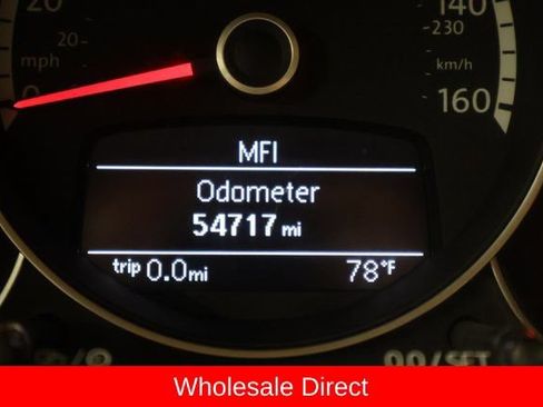 Used 2014 Volkswagen Beetle TDI FWD image 19