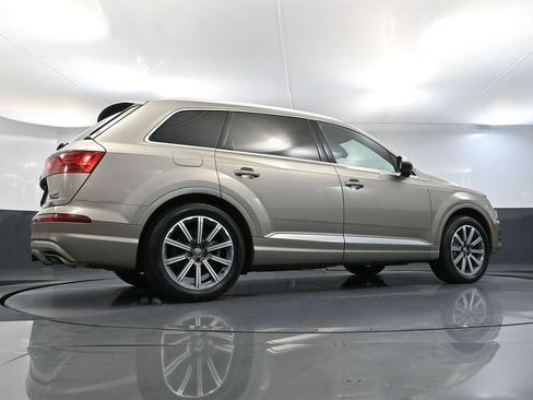Used 2017 Audi Q7 3.0T Premium Plus image 62