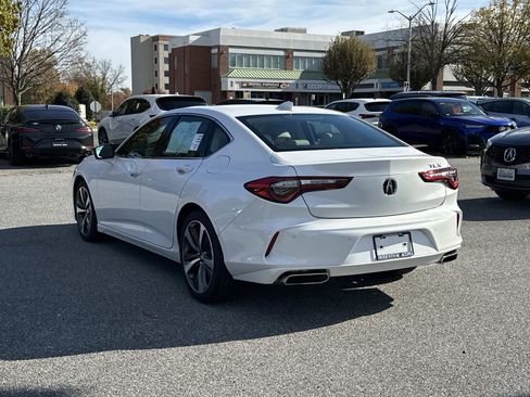 Certified 2025 Acura TLX w/ Technology Package image 6