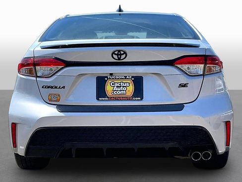 Used 2021 Toyota Corolla SE w/ Carpet Mat Package (TMS) FWD image 4