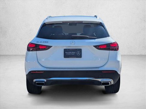 Certified 2026 Mercedes-Benz GLA 250 image 7