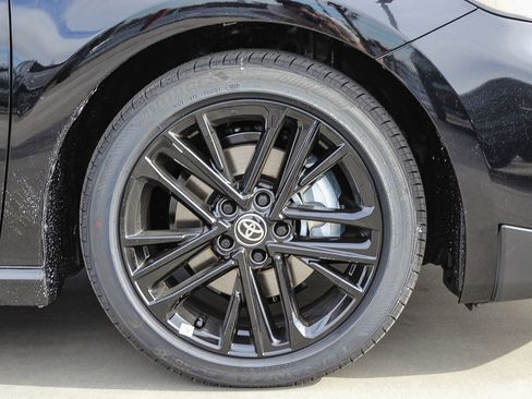 New 2026 Toyota Camry SE FWD image 10