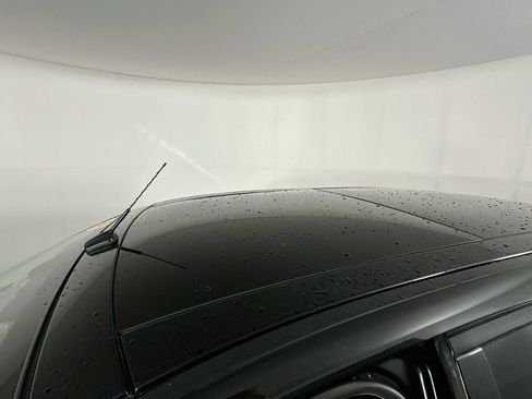 Used 2014 Lincoln MKX AWD w/ Equipment Group 102A image 29