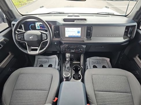 Used 2022 Ford Bronco Outer Banks AWD/4WD image 13