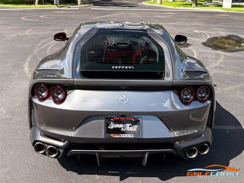 Used 2018 Ferrari 812 Superfast RWD image 50