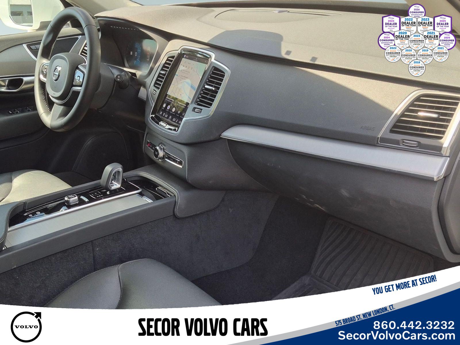 Used 2024 Volvo XC90 B5 Core w/ Protection Package Premier AWD/4WD image 28