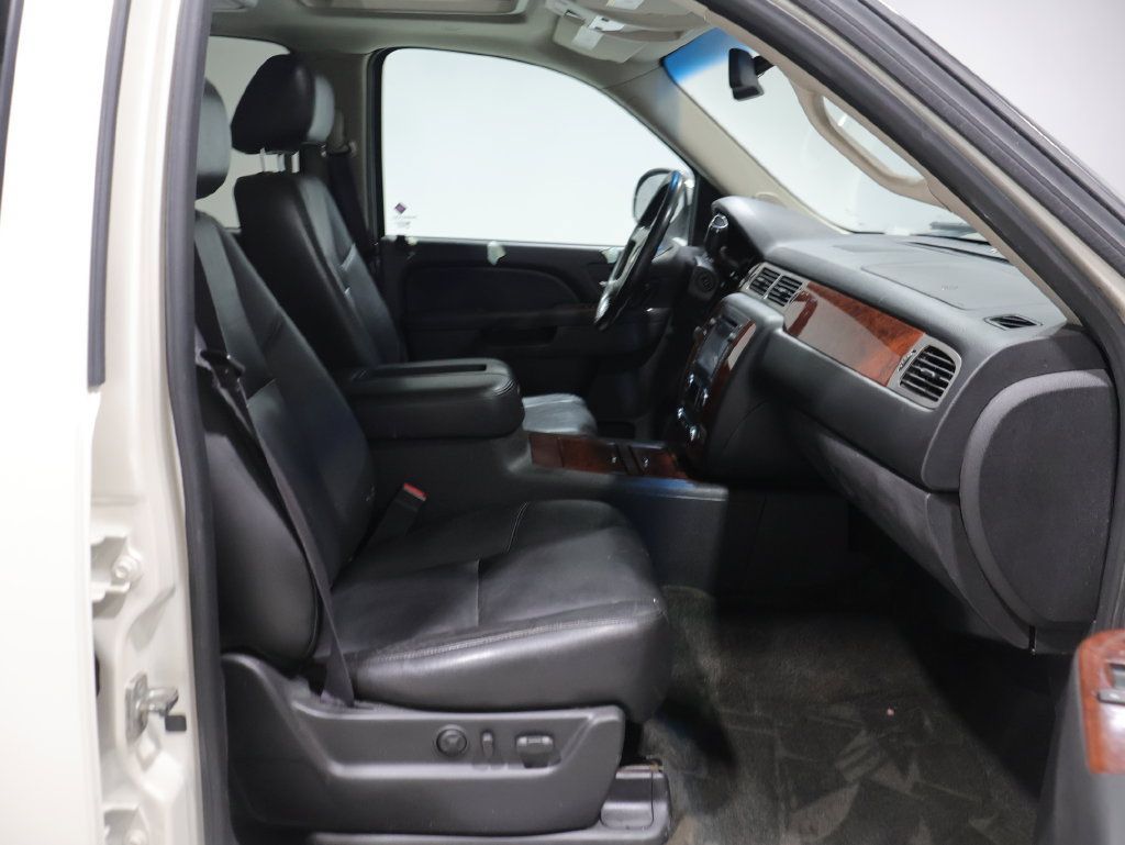 Used 2013 Chevrolet Suburban LTZ AWD/4WD image 25