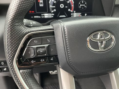 Used 2024 Toyota Tundra Limited image 23