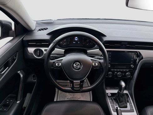 Used 2020 Volkswagen Passat 2.0T SE w/ Sunroof Package FWD image 22