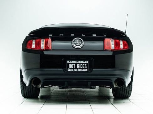 Used 2012 Ford Mustang Shelby GT500 w/ SVT Performance Pkg image 16