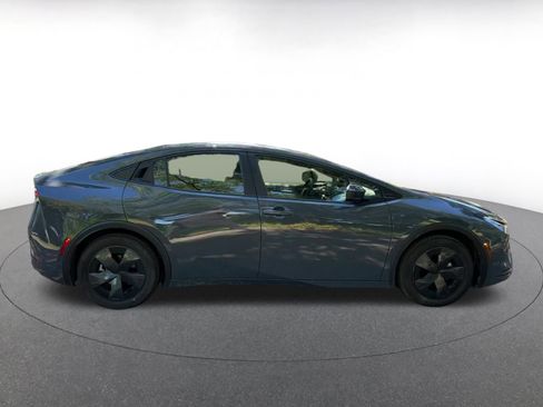 Used 2025 Toyota Prius LE image 16