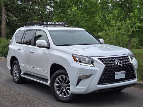 Used 2017 Lexus GX 460 Luxury w/ Preferred Accessory Package AWD/4WD image 1