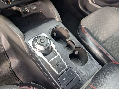 Used 2025 Ford Escape ST-Line image 25