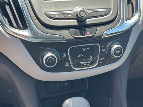 Certified 2023 Chevrolet Equinox LT FWD image 24