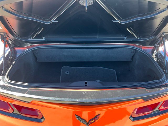 Used 2018 Chevrolet Corvette Stingray Convertible w/ 1LT RWD image 40