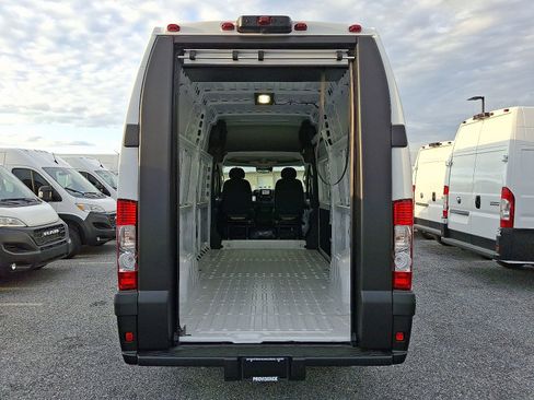 New 2025 RAM ProMaster 3500 w/ Roll-Up Rear Door Package image 5