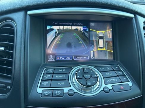 Used 2016 INFINITI QX50 Base w/ Deluxe Touring Package image 15