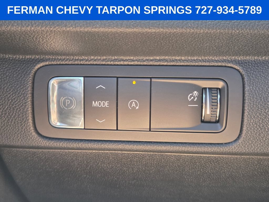 New 2026 Chevrolet Traverse LT w/ LPO, Floor Liner Package FWD image 25