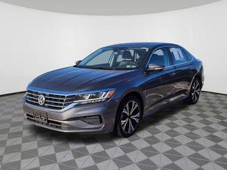 Used 2022 Volkswagen Passat 2.0T SE video 2