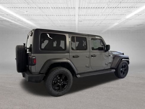 Used 2022 Jeep Wrangler Unlimited Sport AWD/4WD image 5