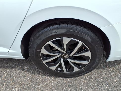 Used 2025 Volkswagen Jetta S FWD image 12