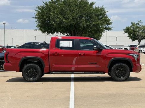 New 2026 Toyota Tundra SR5 AWD/4WD image 3