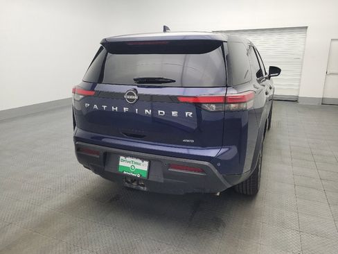 Used 2022 Nissan Pathfinder S image 7