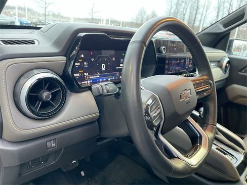 Certified 2025 Chevrolet Colorado ZR2 w/ Technology Package image 35