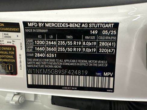 Certified 2025 Mercedes-Benz GLC 350e 4MATIC image 25