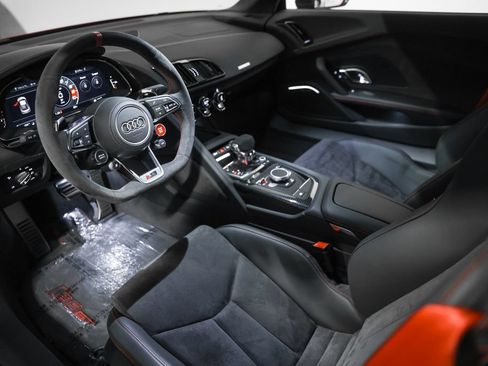 Used 2023 Audi R8 V10 GT RWD image 30