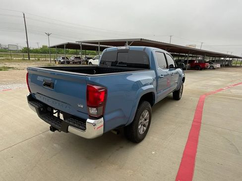 Used 2019 Toyota Tacoma SR5 image 19