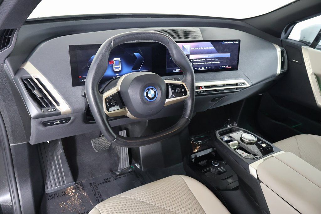 Certified 2024 BMW iX xDrive50 w/ Convenience Package AWD/4WD image 7
