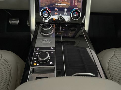 Used 2019 Land Rover Range Rover Long Wheelbase Supercharged AWD/4WD image 41