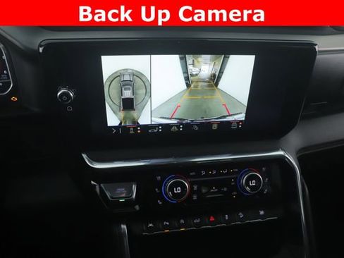 Used 2024 GMC Sierra 1500 Denali w/ Denali Reserve Package AWD/4WD image 27