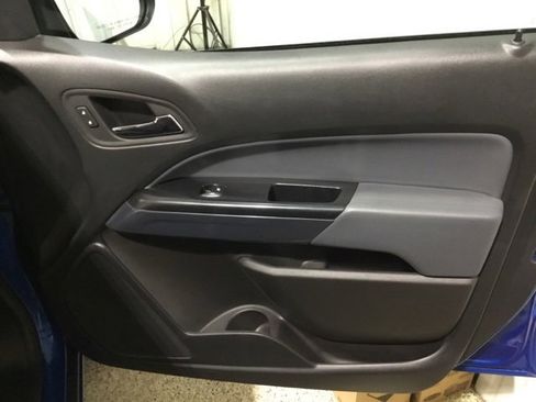 Used 2022 Chevrolet Colorado Z71 image 47