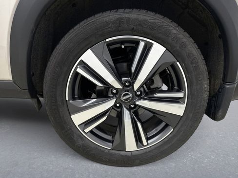 Used 2023 Nissan Rogue Platinum w/ Platinum Premium Package AWD/4WD image 20
