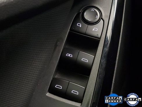 Used 2025 Chevrolet Equinox LT FWD image 16