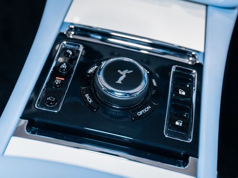 Used 2023 Rolls-Royce Ghost image 48