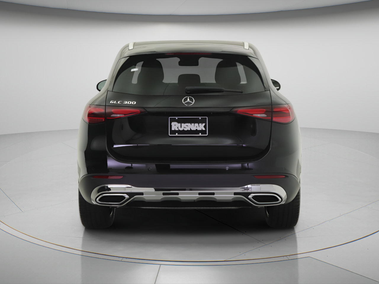 New 2027 Mercedes-Benz GLC 300 image 3
