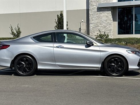 Certified 2017 Honda Accord LX-S image 3